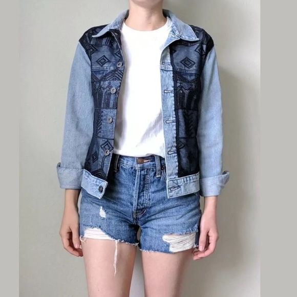 Levi's Jackets & Blazers - Levi’s Womens French Tulle Denim Jean Jacket